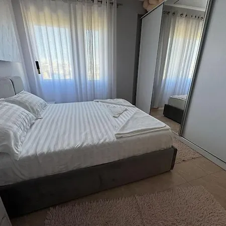Appartamento Reis Durrës
